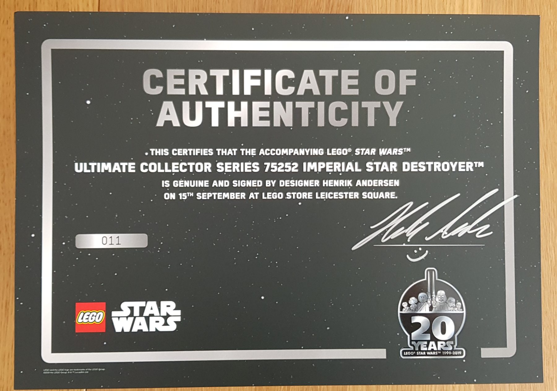 LEGO 75252 Certificate of Authenticity