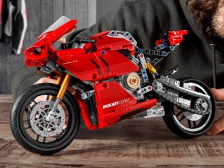 LEGO Technic 42107 Ducati Panigale V4 R