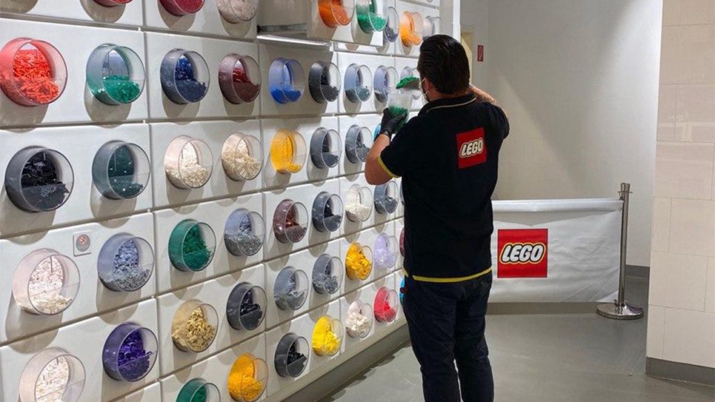 LEGO Pick A Brick Wand in den Stores wieder geöffnet