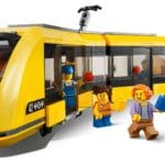 LEGO City 60271 Stadtplatz (5)