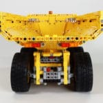 LEGO 42114 Knickgelenkter Volvo Dumper 06