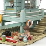 LEGO Idea Lifeguard Shack (11)