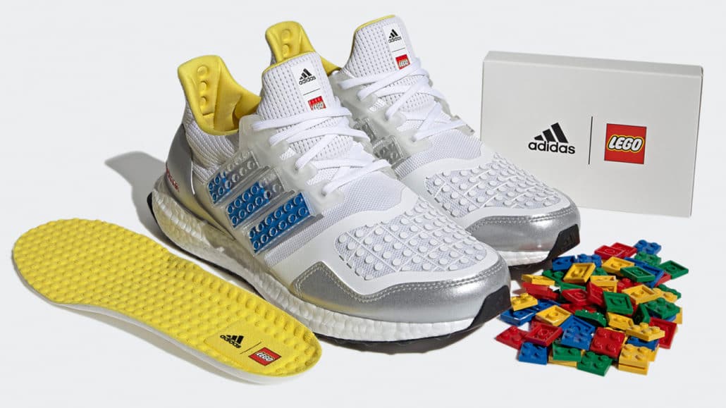 Pelagisch subtiel incident LEGO x adidas Ultra Boost DNA Sneaker: Verkauf startet um 10:00 Uhr