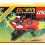 LEGO 6811 M Tron Pulsar Charger Box 1