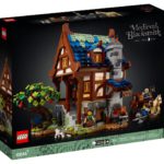 LEGO 21325 Box