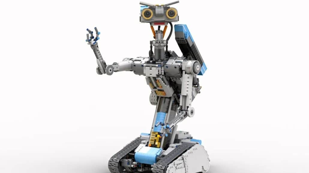 LEGO Ideas Motorized Johnny Five (1)