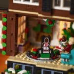 LEGO Ideas 21330 Home Alone 15