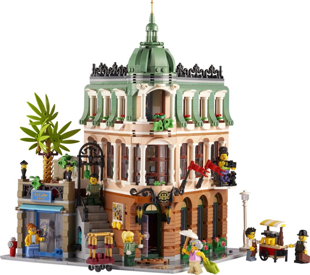 LEGO Creator Expert 10297 Boutique Hotel 1