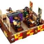 LEGO Harry Potter 76399 Hogwarts Koffer 4