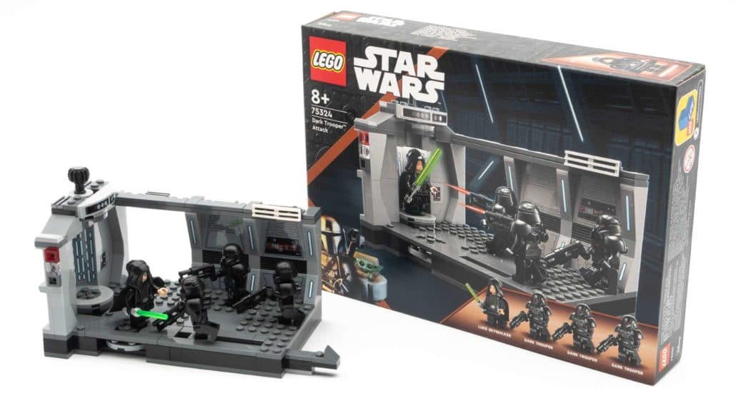LEGO Star Wars 75324 Dark Trooper Attack Review 13