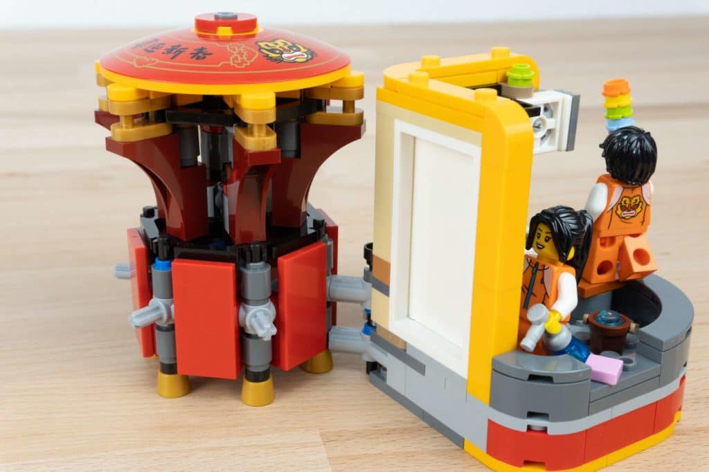 LEGO 80108 Mondneujahrstraditionen Review 42