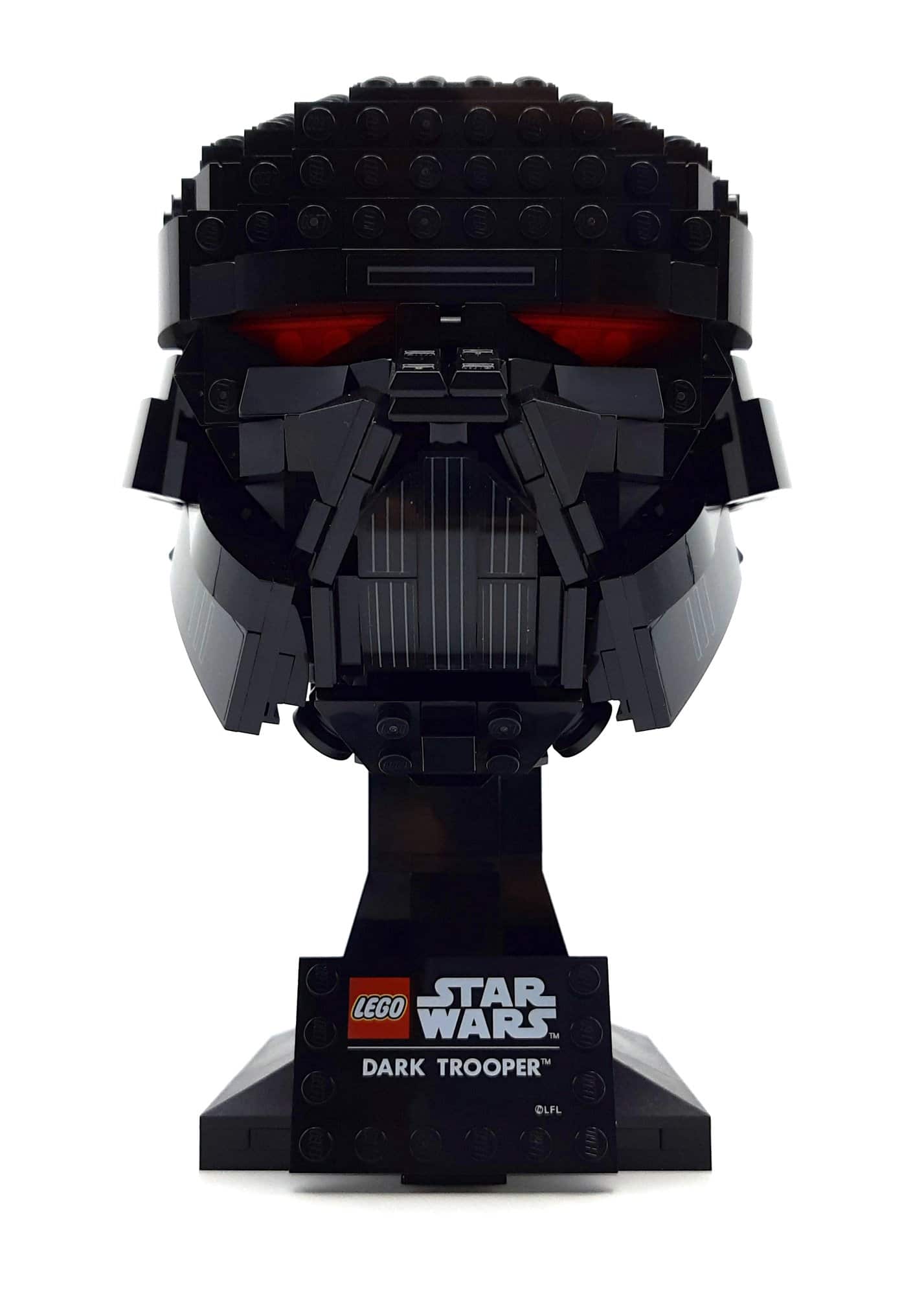 Review LEGO 75343 Dark Trooper Helm Frontal