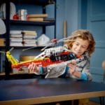 LEGO Technic 42145 Airbus H175 Rettungshubschrauber 9