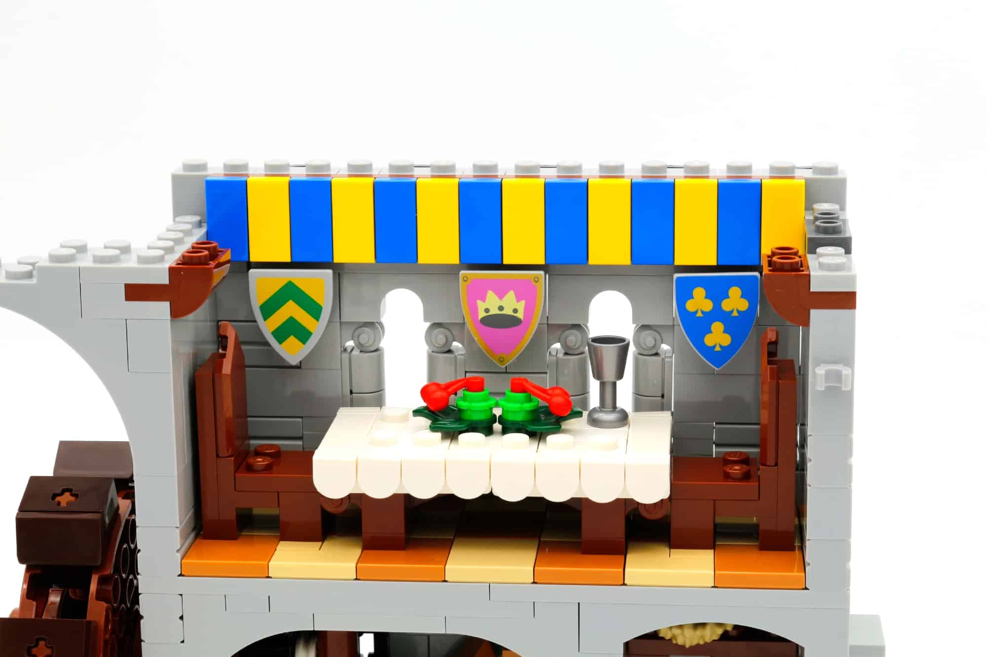 LEGO 10305 Burg Der Löwenritter 102