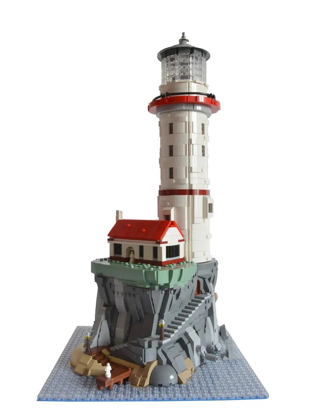 LEGO 21335 Motorisierter Leuchtturm Vergleich 1