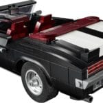 LEGO Chevrolet Camaro Z28 10304 3