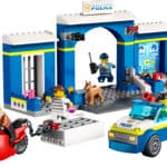 LEGO City 60370 Ausbruch Aus Der Polizeistation (2)