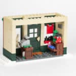 Review LEGO 10308 Holiday Main Street 21