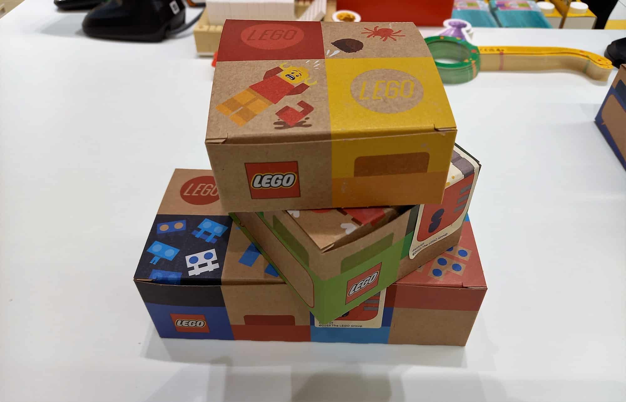 LEGO Pab Und Minifiguren Boxen Pappe (1)