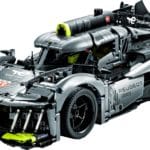 LEGO Technic 42156 Peugeot 9x8 24h Le Mans Hybrid Hypercar 1