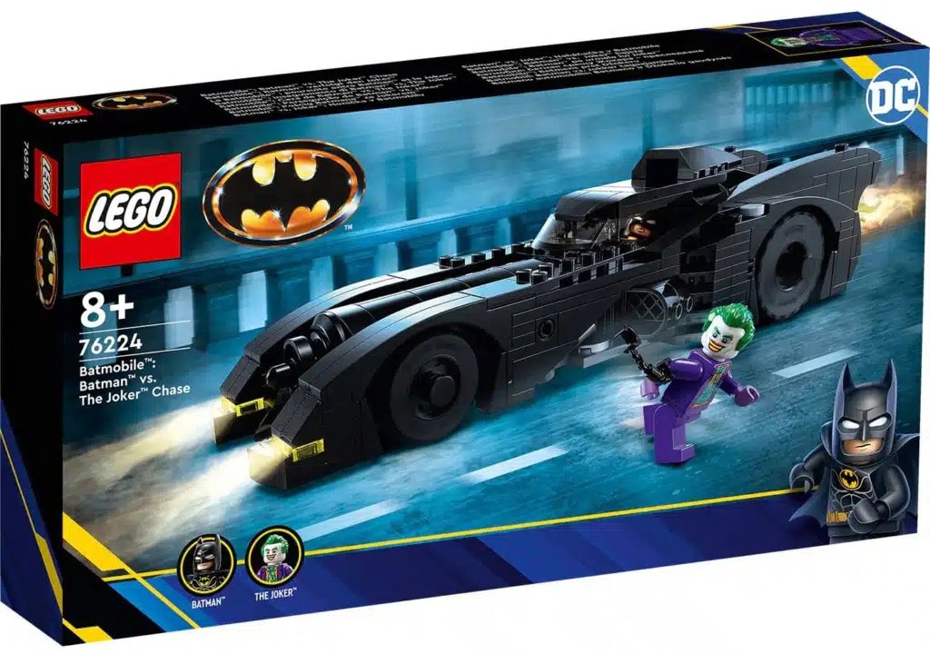 LEGO Batman 76224 Batmobile 01