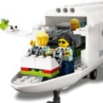 LEGO 60367 Passagierflugzeug 4