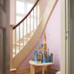 LEGO Disney 43222 Disney Schloss Lifestyle (15)