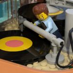 LEGO Ideas Desktop Rock Roll Jukebox (7)
