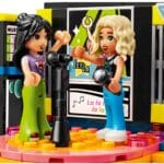 LEGO Friends 42610 Karaoke Party 4