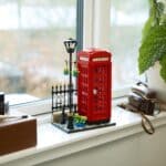 LEGO 21347 Ideas Rote Londoner Telefonzelle Lifestyle (5)