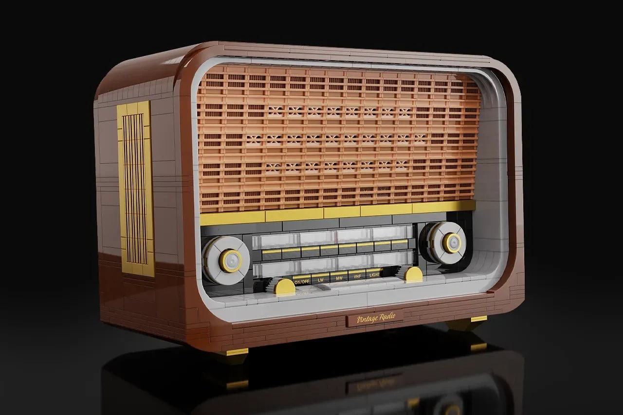 LEGO Ideas Vintage Radio
