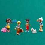 LEGO Friends 42638 Burg Mit Ferienunterkunft 4