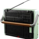LEGO Icons 10334 Retro Radio (2)