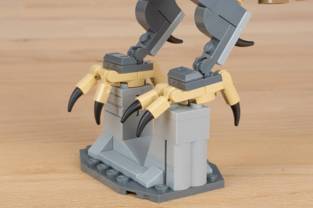 LEGO Lord Of The Rings Fell Beast 40693 Review 9
