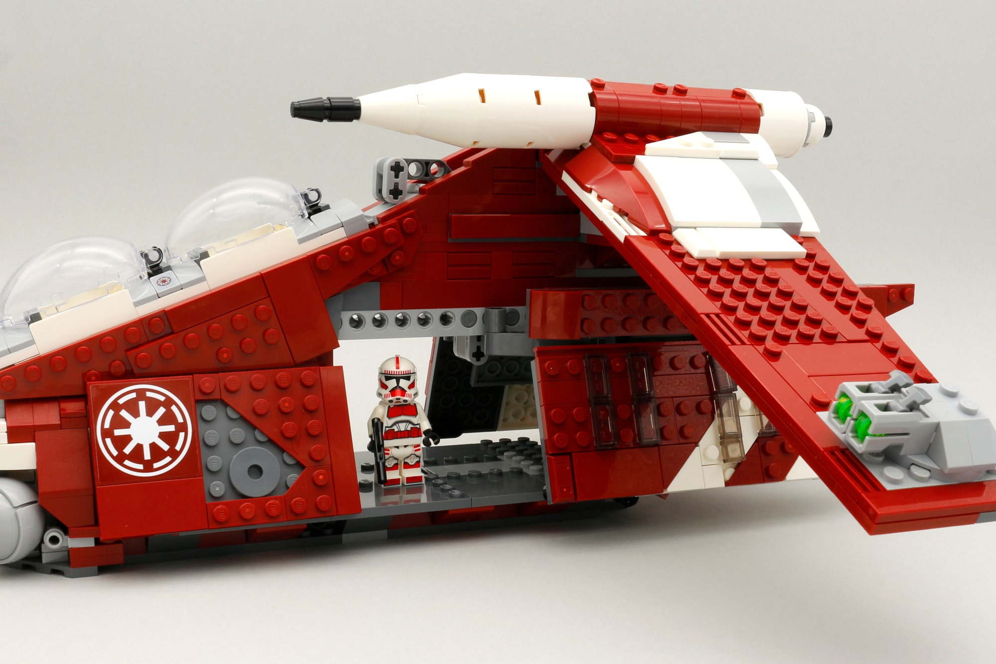 LEGO Star Wars 75354 Gunship Der Coruscant Wachen Review 08