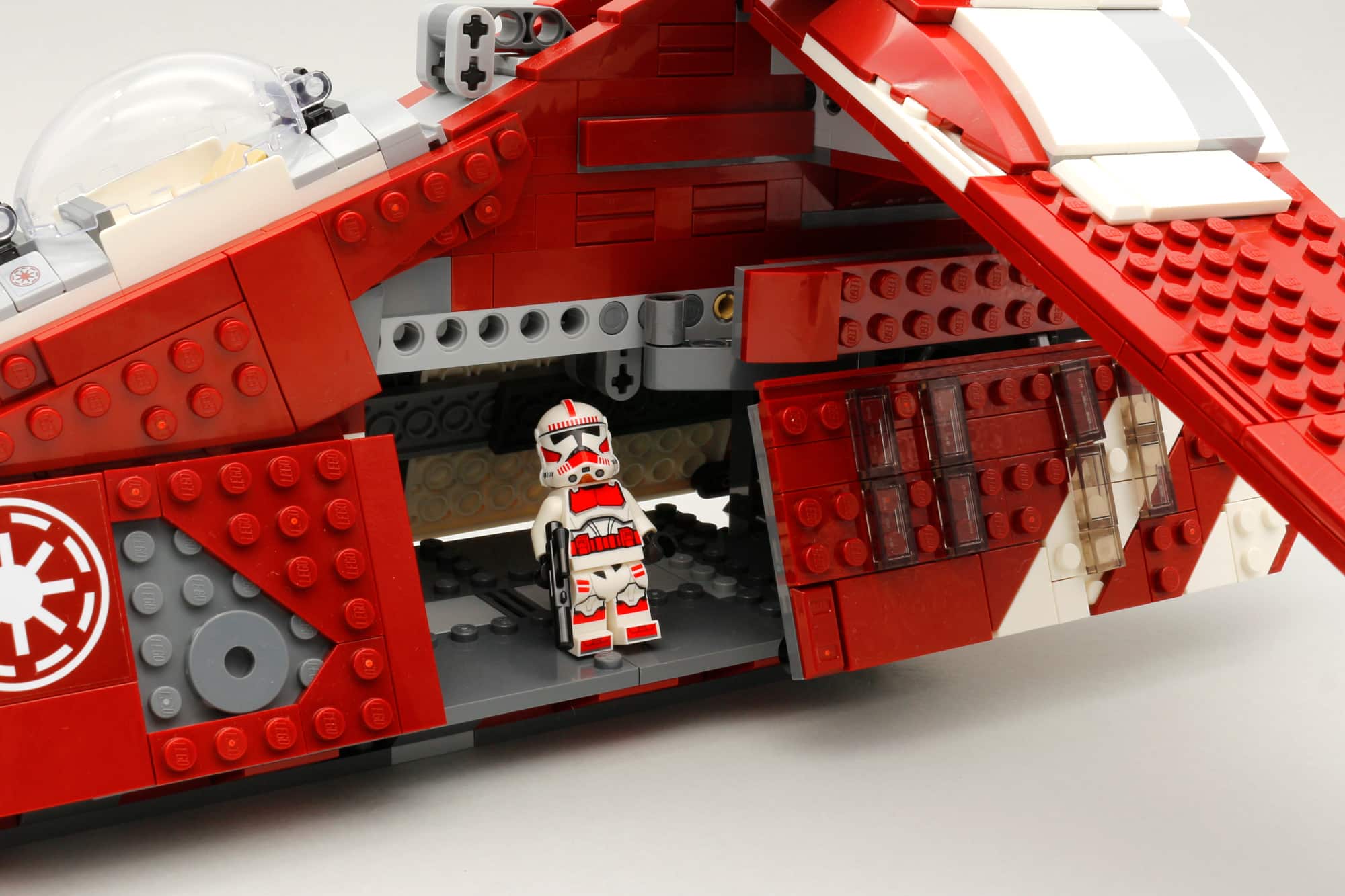 LEGO Star Wars 75354 Gunship Der Coruscant Wachen Review 13