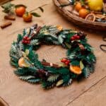 LEGO Icons 10340 Weihnachtskranz 6