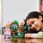 LEGO Wicked 75682 Elphaba Und Glinda 7