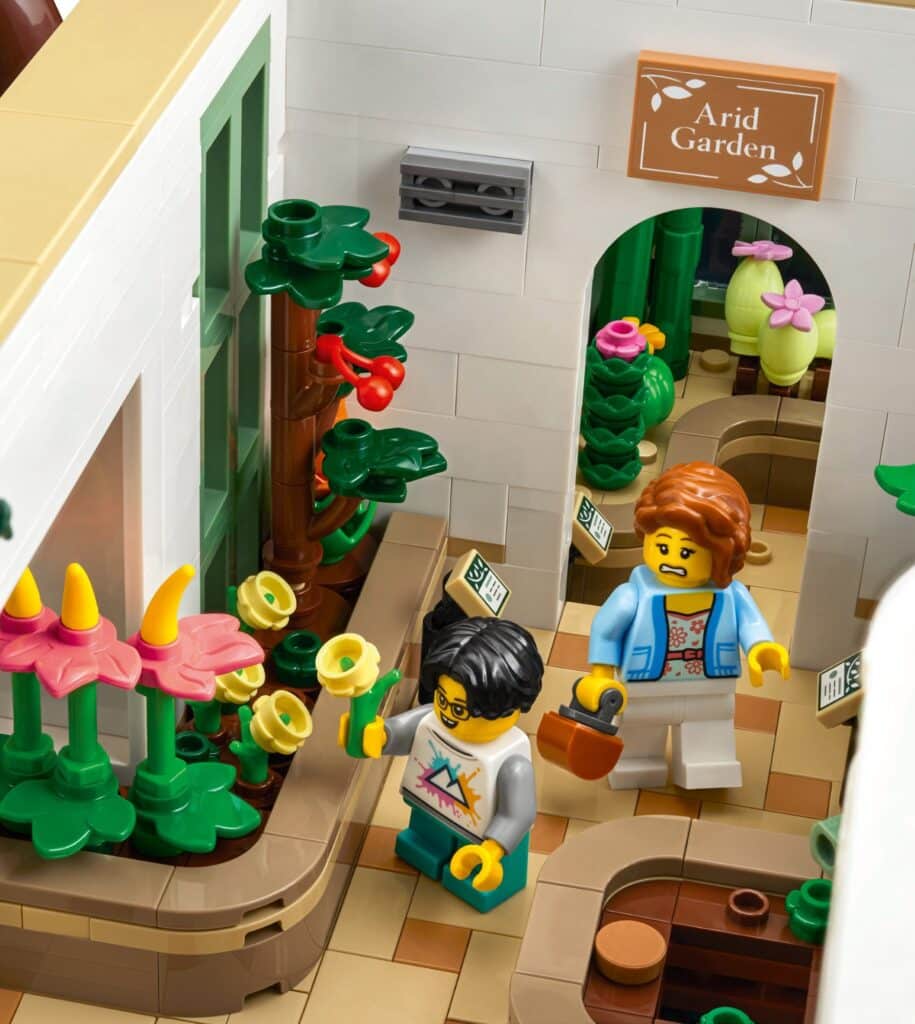 LEGO Ideas 21353 Botnaischer Garten (10)