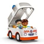 LEGO 10447 Rettungswagen Mit Fahrer 1