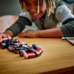 LEGO Speed Champions 77250 Moneygram Haas F1 Car (1)