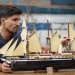 LEGO Icons 10335 Endurance Schiff (9)