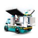 LEGO City 60451 Rettungswagen 4