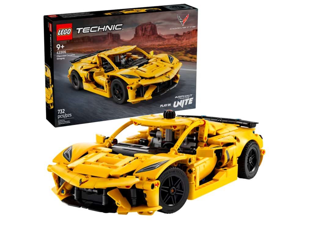 LEGO Technic 42205 Chevrolet Corvette Stingray 2