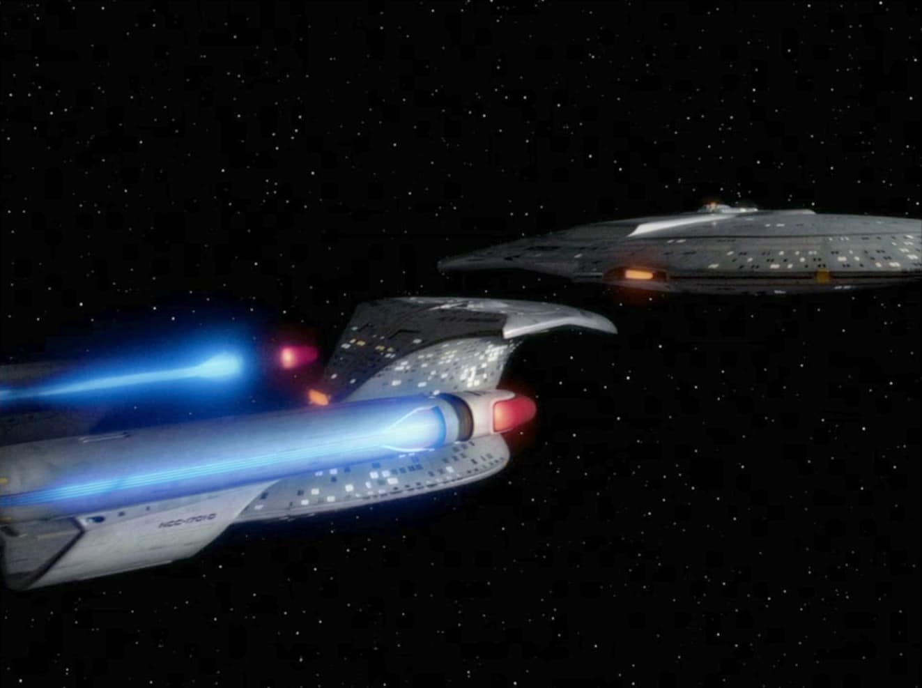 Enterprise D Mit Abgetrennter Untertassensektion