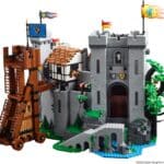 LEGO Bricklink Series 4 Siege Encampment Seige Tower Height