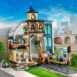 LEGO 60469 Hauptbahnhof 10