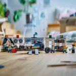 LEGO City 60457 Polizeiwerkstatt 7