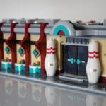 Bricklink Designer Program R2 Retro Bowling Alley 4